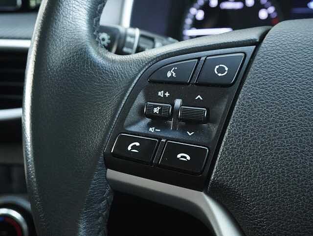 Hyundai TUCSON 1.6 GDi SE Nav SUV 5dr Petrol Manual Euro 6 (s/s) (132 ps) Olivine Grey