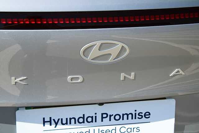 Hyundai KONA E (218ps) Ultimate Silver