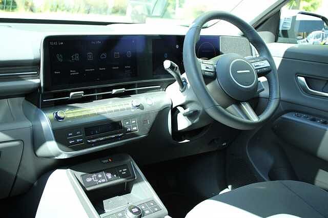 Hyundai KONA E (218ps) Ultimate Silver