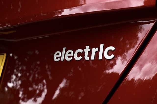 Hyundai KONA 160kW Ultimate 65kWh 5dr Auto Red