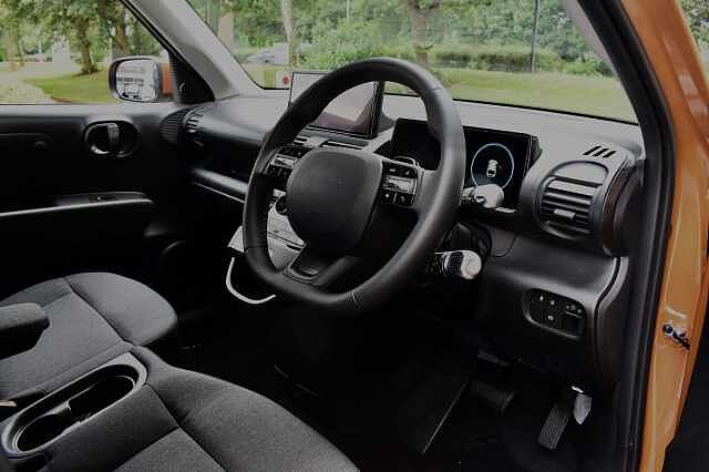 Hyundai INSTER 85kW 02 49kWh 5dr Auto Orange