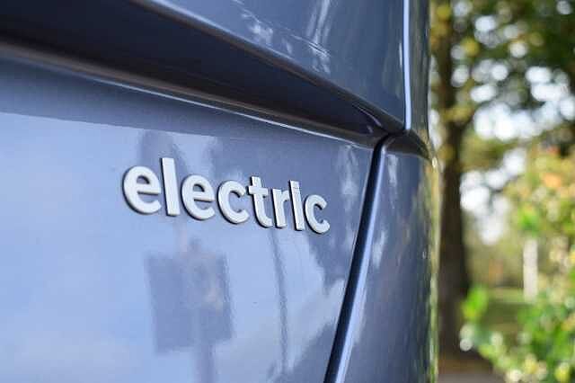 Hyundai KONA 160kW Advance 65kWh 5dr Auto Blue