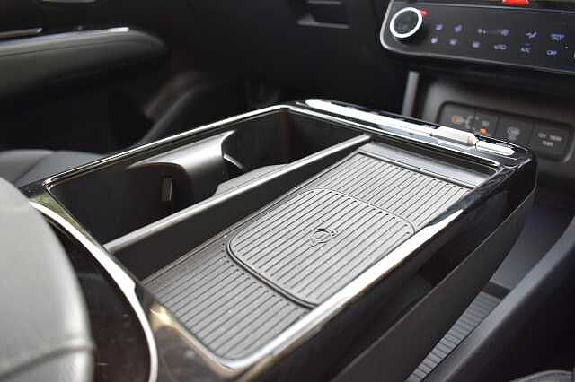 Hyundai TUCSON 1.6T Plug-in Hybrid Ultimate 5dr 4WD Auto Grey