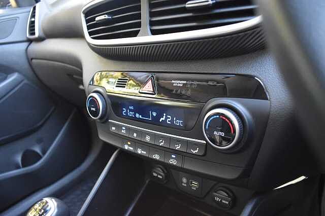 Hyundai TUCSON 1.6 GDi SE Nav 5dr 2WD Blue