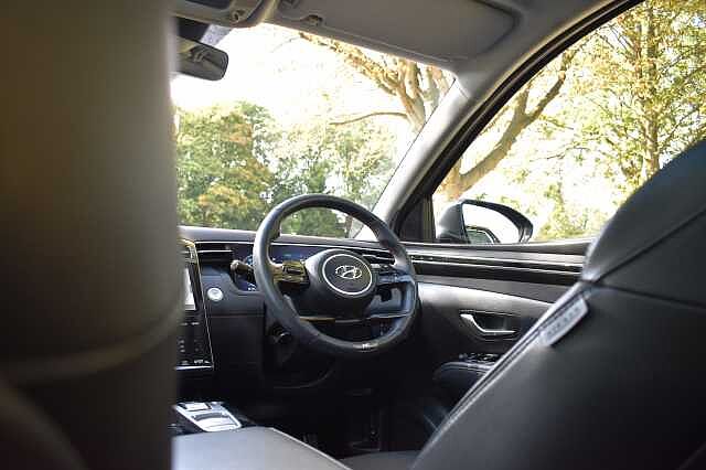 Hyundai TUCSON 1.6 TGDi Plug-in Hybrid Ultimate 5dr 4WD Auto Grey