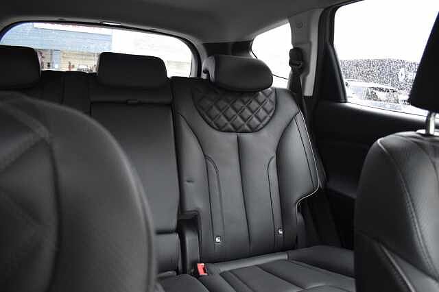 Hyundai SANTA FE 1.6 TGDi Hybrid Premium 5dr Auto Grey