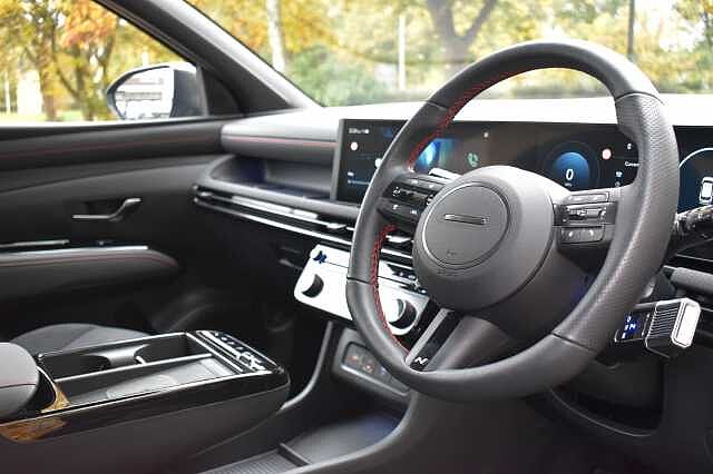 Hyundai TUCSON 1.6T 48V MHD N Line S 5dr DCT Black