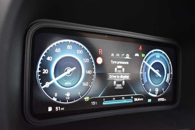 Hyundai KONA 1.6 GDi Hybrid Premium 5dr DCT Red