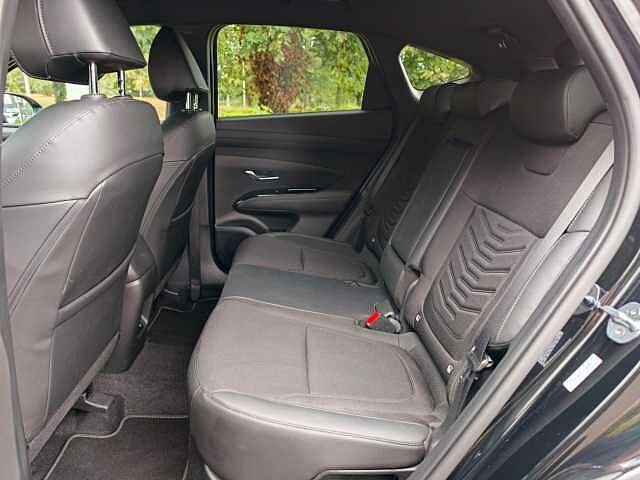Hyundai TUCSON 1.6T 239 Hybrid Black Line 5dr Auto Black