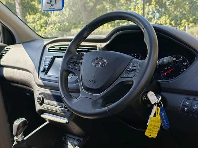 Hyundai I20 1.2 MPi Premium Nav 5dr Grey