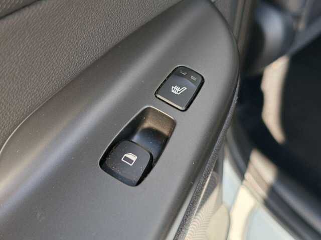 Hyundai KONA 150kW Ultimate 64kWh 5dr Auto White
