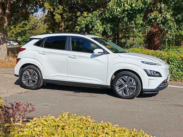 Hyundai KONA 150kW Ultimate 64kWh 5dr Auto White