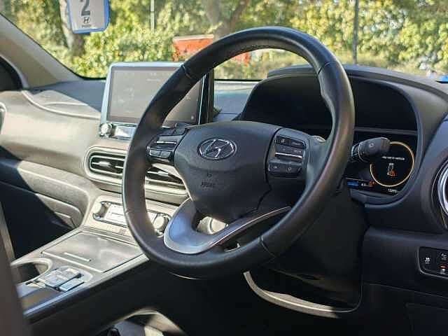 Hyundai KONA 150kW Ultimate 64kWh 5dr Auto White