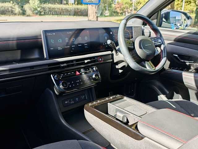 Hyundai TUCSON 1.6T Hybrid N Line S 5dr Auto White