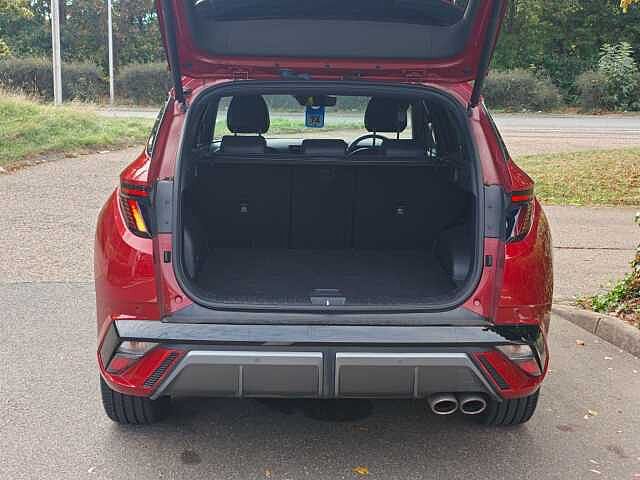Hyundai TUCSON 1.6T N Line 5dr Red