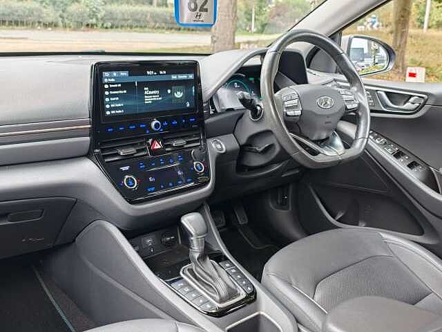 Hyundai IONIQ 1.6 GDi Plug-in Hybrid Premium SE 5dr DCT