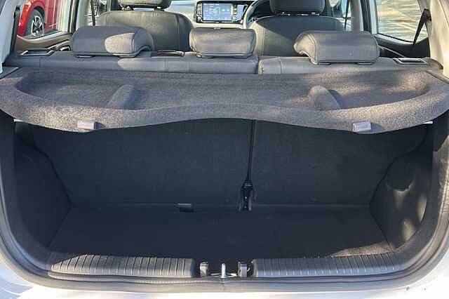 Hyundai I10 1.2 MPi SE Connect 5dr Auto Atlas White