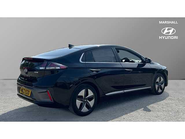 Hyundai IONIQ 1.6 GDi Hybrid Premium SE 5dr DCT Black
