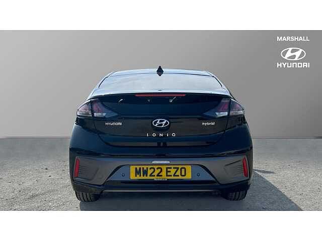 Hyundai IONIQ 1.6 GDi Hybrid Premium SE 5dr DCT Black