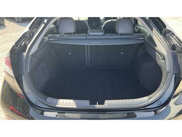Hyundai IONIQ 1.6 GDi Hybrid Premium SE 5dr DCT Black