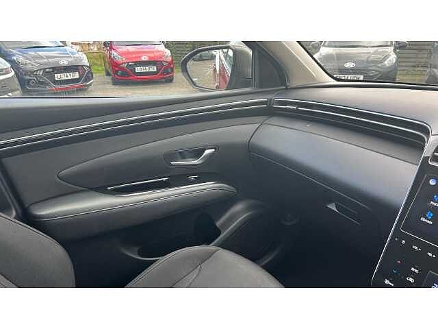 Hyundai TUCSON 1.6 TGDi Plug-in Hybrid Premium 5dr 4WD Auto Red