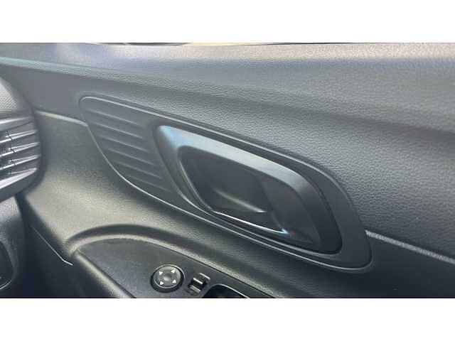 Hyundai I20 1.0T GDi Advance 5dr Green