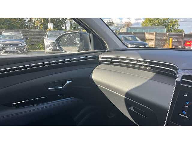 Hyundai TUCSON 1.6 TGDi 48V MHD SE Connect 5dr 2WD DCT GREY