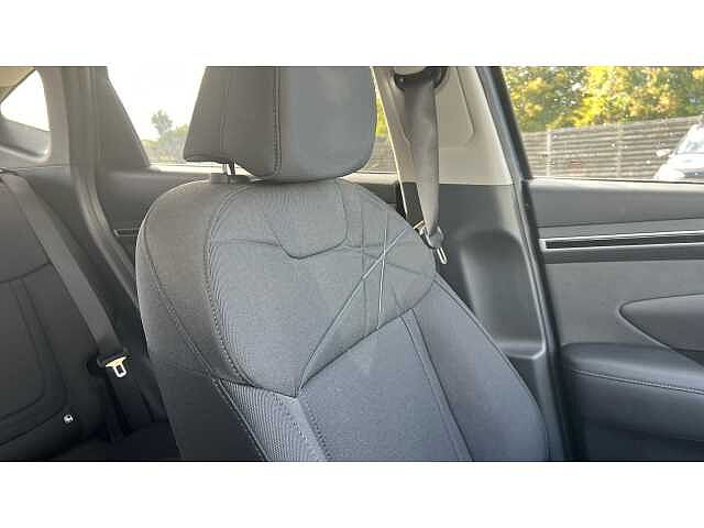 Hyundai TUCSON 1.6 TGDi 48V MHD SE Connect 5dr 2WD DCT GREY