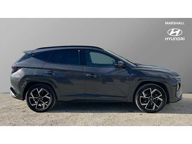 Hyundai TUCSON 1.6T Plug-in Hybrid N Line S 5dr 4WD Auto White