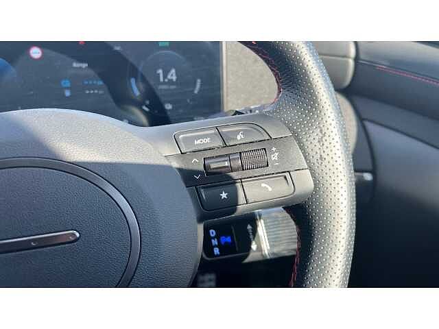 Hyundai TUCSON 1.6T Plug-in Hybrid N Line S 5dr 4WD Auto White