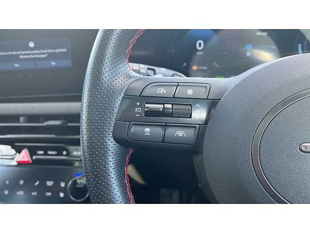 Hyundai TUCSON 1.6T Plug-in Hybrid N Line S 5dr 4WD Auto White