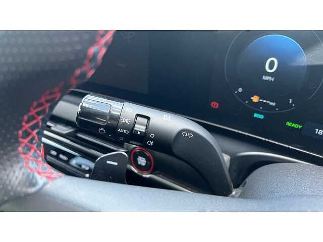 Hyundai TUCSON 1.6T Plug-in Hybrid N Line S 5dr 4WD Auto White