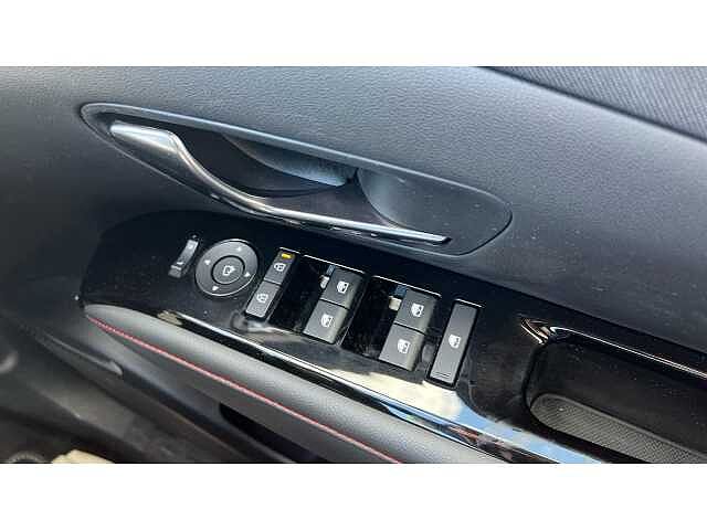 Hyundai TUCSON 1.6T Plug-in Hybrid N Line S 5dr 4WD Auto White