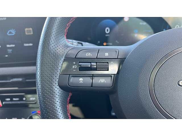 Hyundai TUCSON 1.6T Plug-in Hybrid N Line S 5dr 4WD Auto White