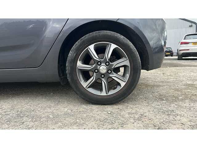 Hyundai ix20 1.4 Blue Drive Premium Nav 5dr