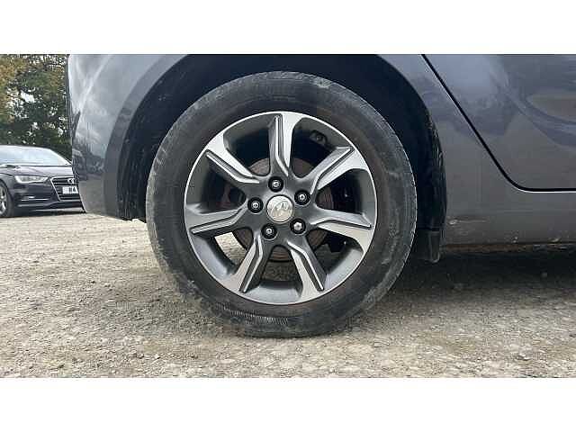 Hyundai ix20 1.4 Blue Drive Premium Nav 5dr