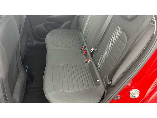 Hyundai I10 1.0 MPi SE Connect 5dr Red