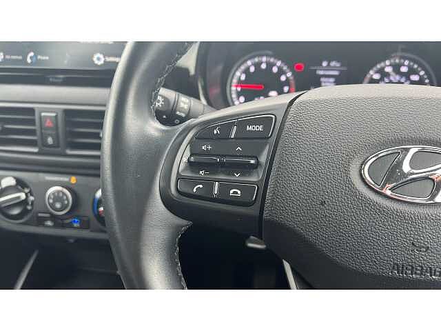 Hyundai I10 1.0 MPi SE Connect 5dr Red