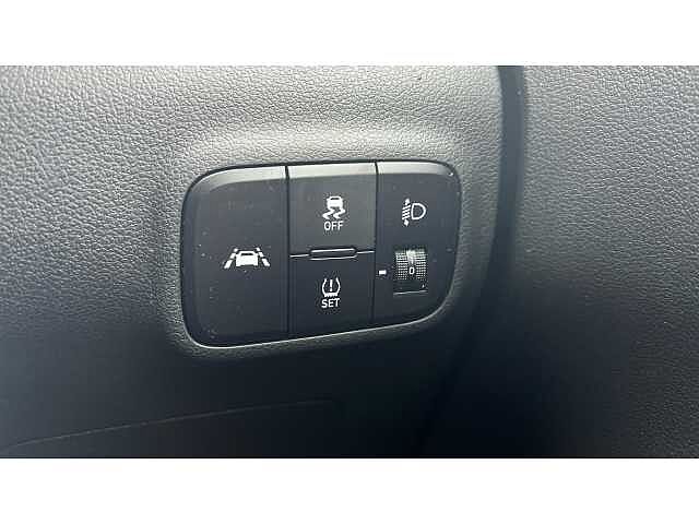 Hyundai I10 1.0 MPi SE Connect 5dr Red