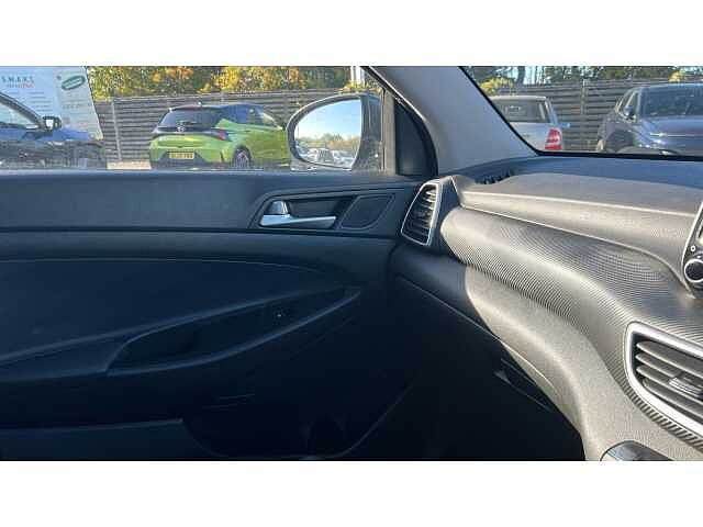 Hyundai TUCSON 1.6 GDi SE Nav 5dr 2WD GREY