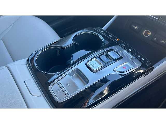 Hyundai TUCSON 1.6 TGDi Hybrid 230 Ultimate 5dr 2WD Auto SILVER