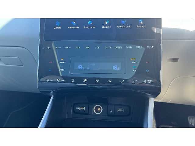 Hyundai TUCSON 1.6 TGDi Hybrid 230 Ultimate 5dr 2WD Auto SILVER