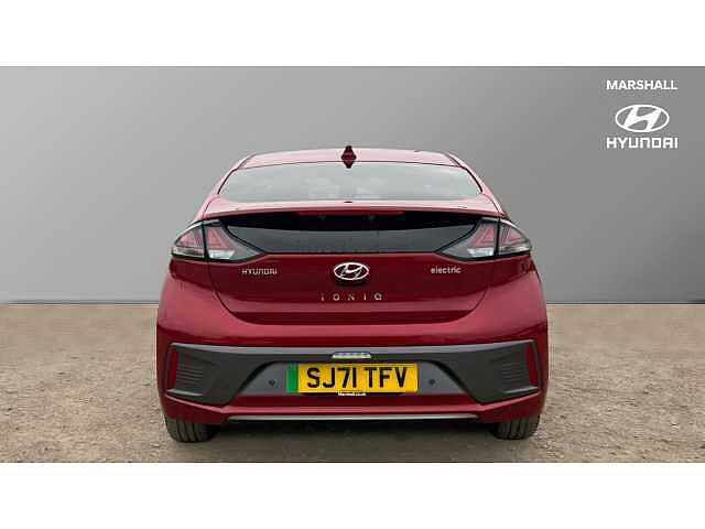 Hyundai IONIQ 100kW Premium SE 38kWh 5dr Auto Red