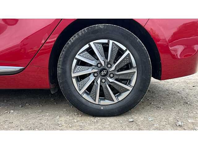 Hyundai IONIQ 100kW Premium SE 38kWh 5dr Auto Red
