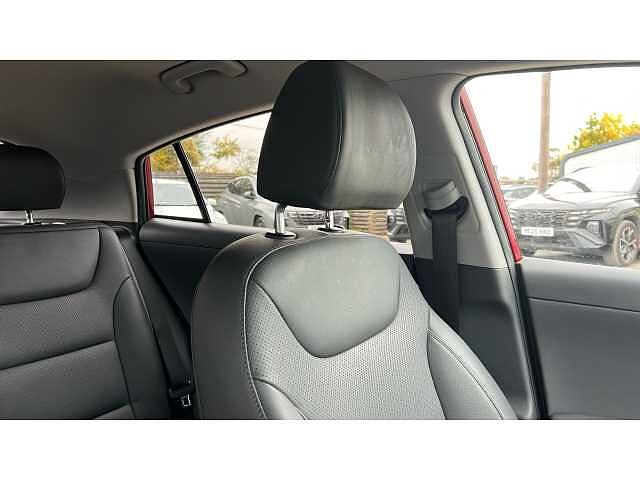Hyundai IONIQ 100kW Premium SE 38kWh 5dr Auto Red