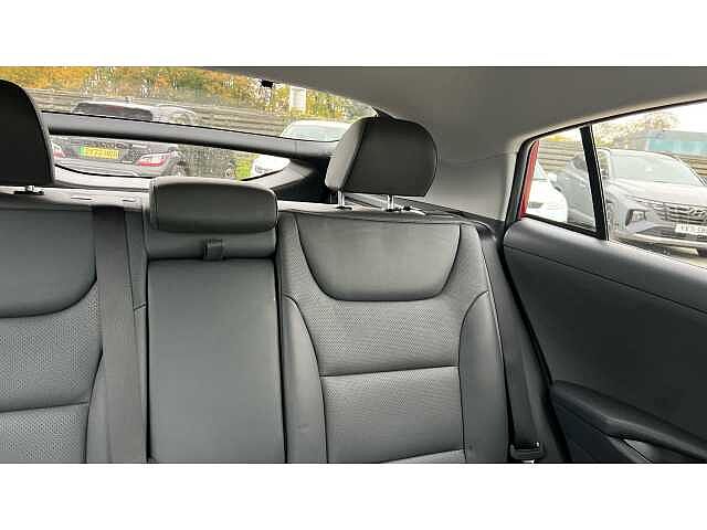 Hyundai IONIQ 100kW Premium SE 38kWh 5dr Auto Red