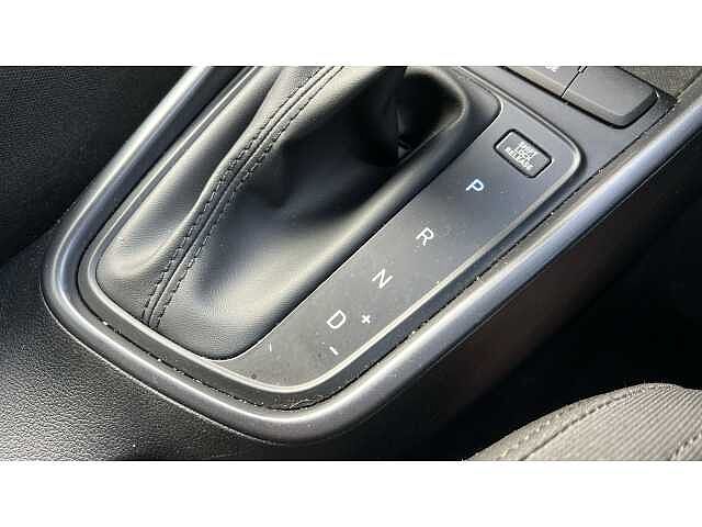 Hyundai BAYON 1.0 TGDi 48V MHEV SE Connect 5dr DCT White