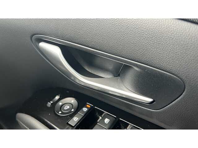 Hyundai TUCSON 1.6T Plug-in Hybrid Premium 5dr 4WD Auto White