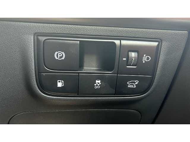 Hyundai TUCSON 1.6T Plug-in Hybrid Premium 5dr 4WD Auto White