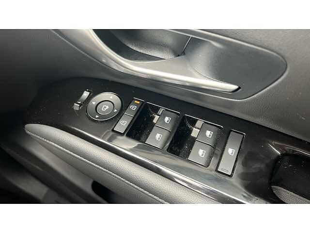 Hyundai TUCSON 1.6T Plug-in Hybrid Premium 5dr 4WD Auto Red